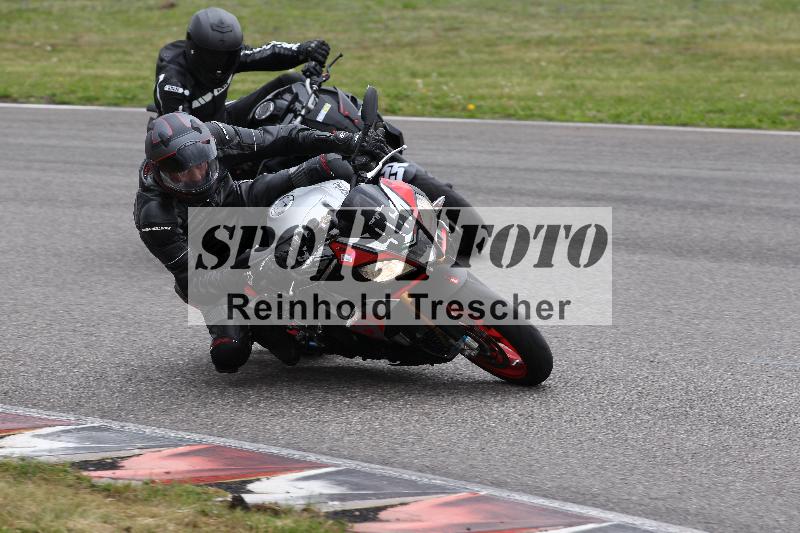 Archiv-2022/13 25.04.2022 Plüss Moto Sport ADR/Freies Fahren/96